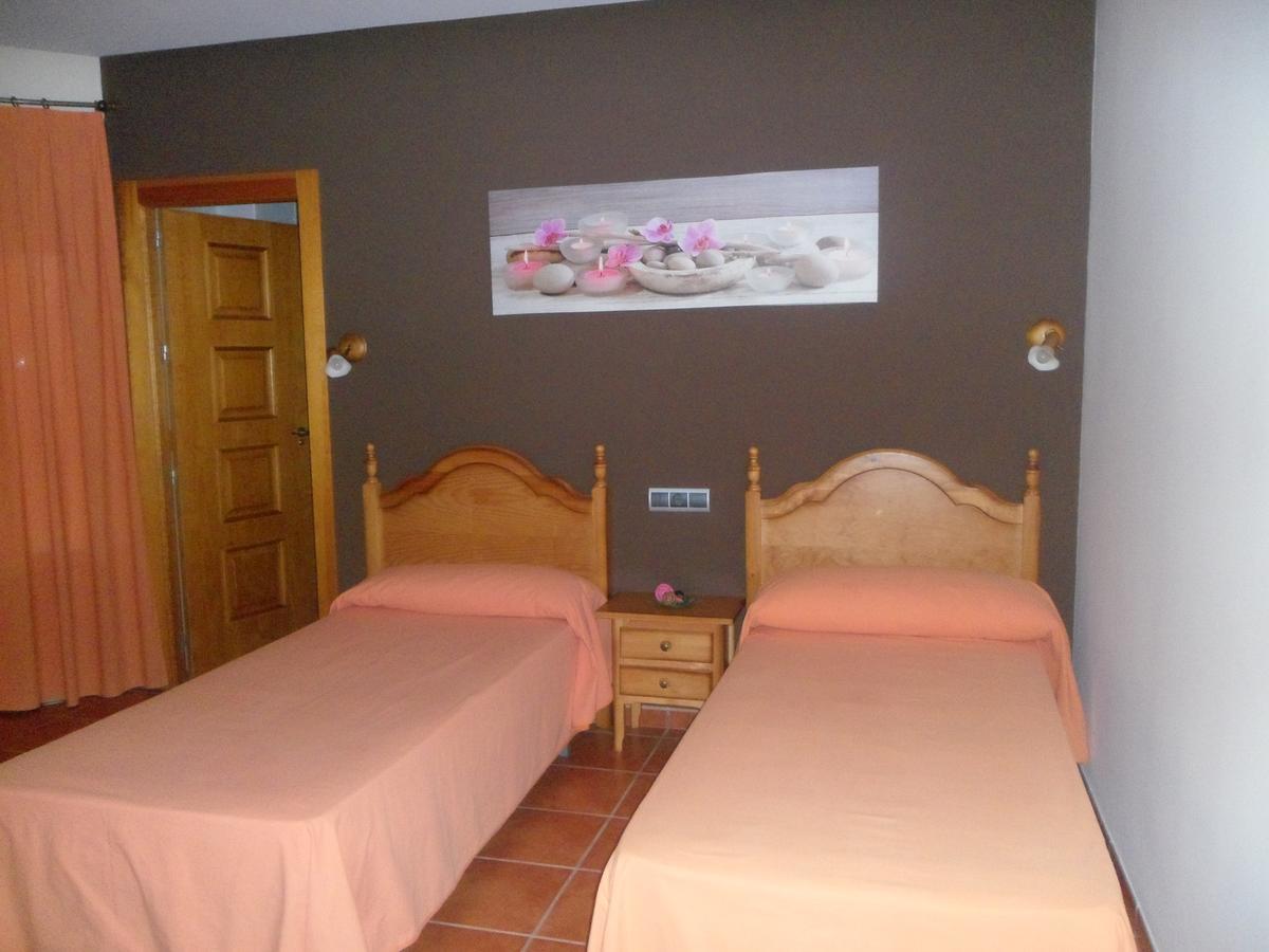 Hotel Rural La Encina Almaden Bagian luar foto
